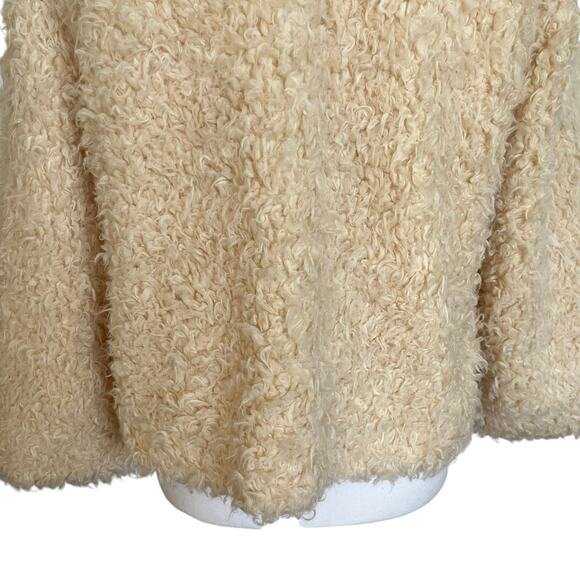 Cabi Jacket Coat Womens Size M Ivory #3024 Teddy Faux Fur Lined Shaggy Cropped - Picture 3 of 12